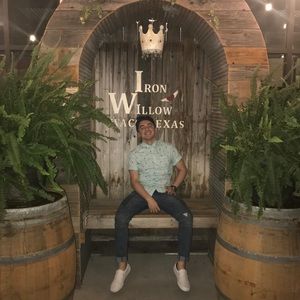 Meet your Posher, Erick